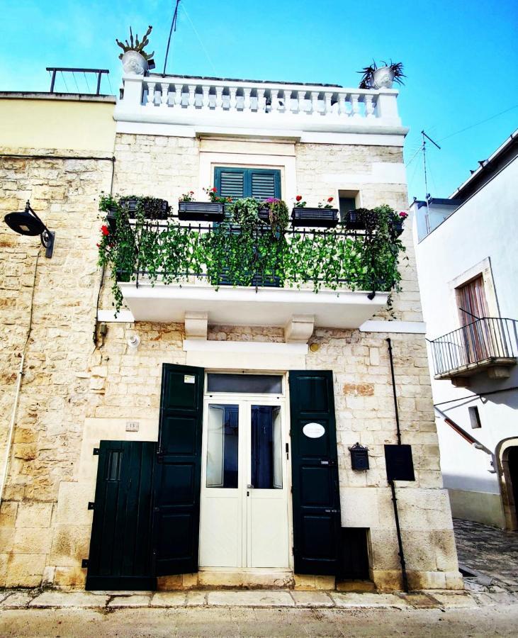 B&B Antiche Mura Sammichele Di Bari Exterior photo